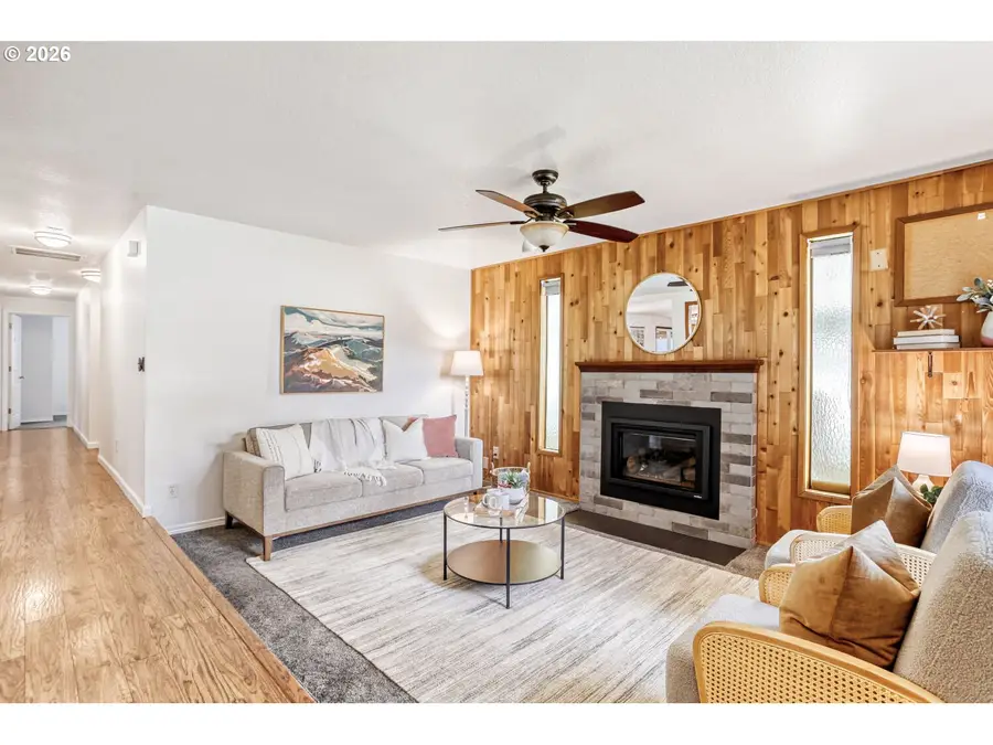 10945 NE Prescott St, Portland, OR 97220 - #3