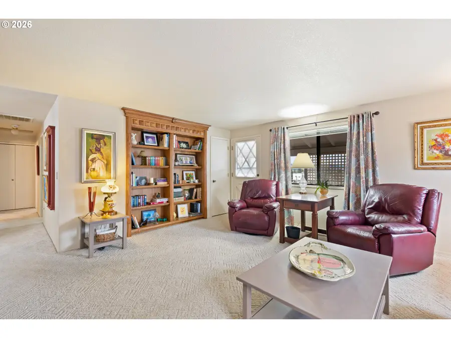 479 2nd St, Elkton, OR 97436 - #3