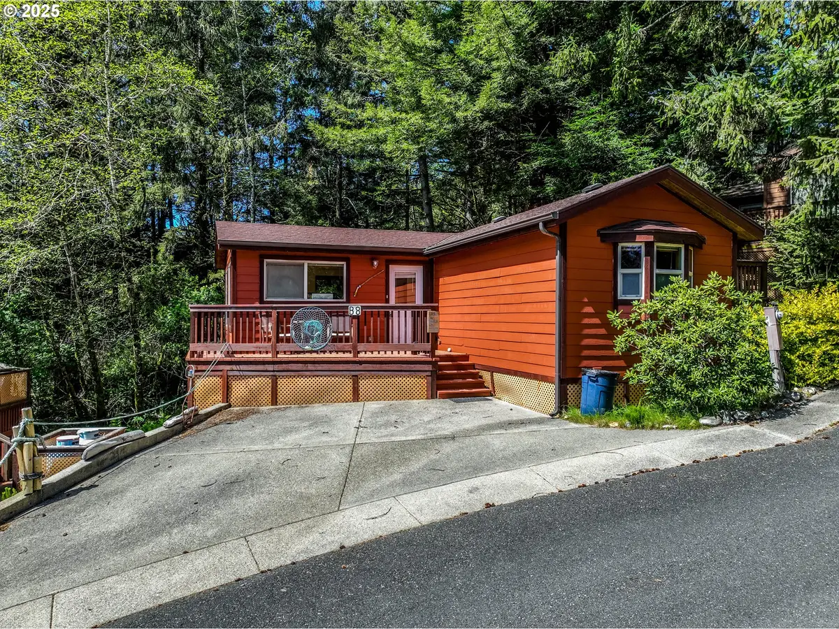 19921 Whaleshead Rd #B8, Brookings, OR 97415 - #1