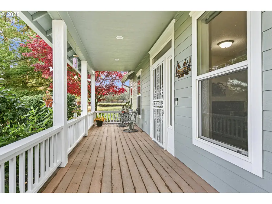 8303 NE 164th St, Vancouver, WA 98662 - Image #2