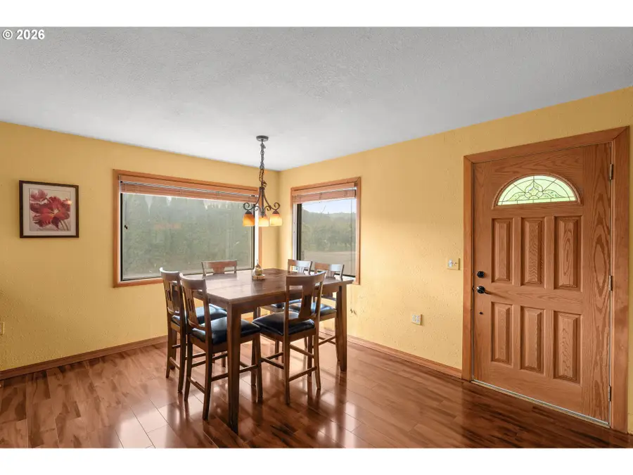 3915 Massee Grade Rd, Hoodriver, OR 97031 - #3