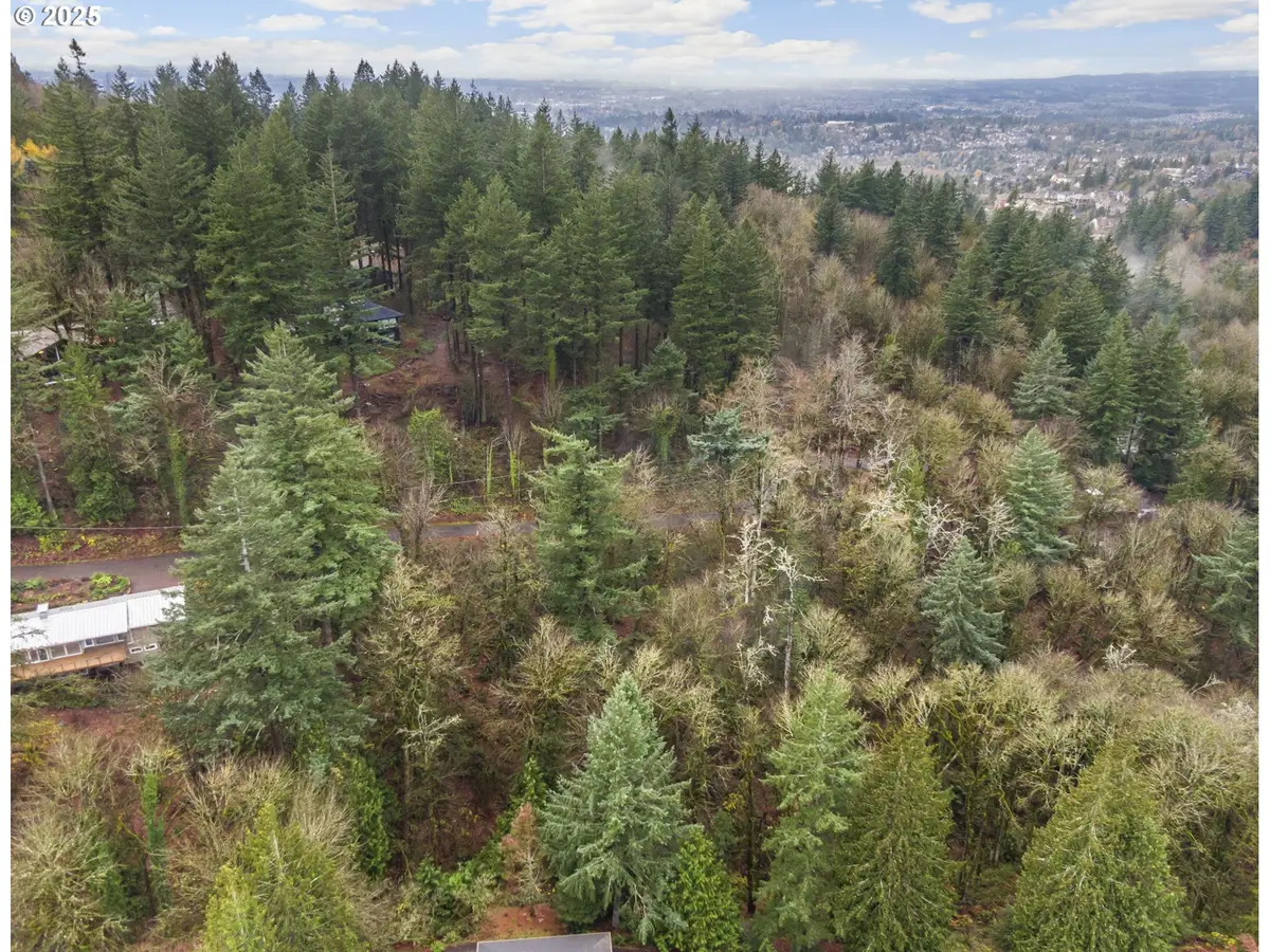 841 NW Spring Ave W, Portland, OR 97229 - Image #1