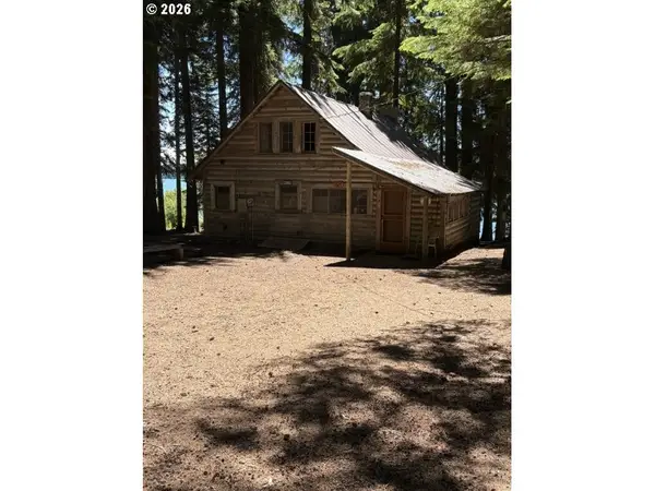 22862 Highway 58, CrescentLake, OR 97733