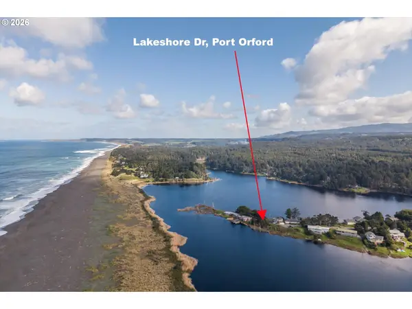 Lakeshore Dr #608, PortOrford, OR 97465