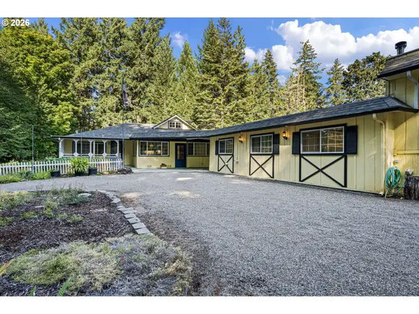 31034 Gowdyville Rd, CottageGrove, OR 97424
