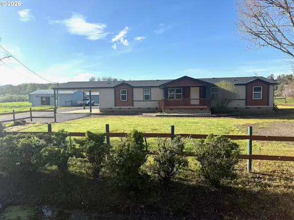 843 Stearns Ln, Oakland, OR 97462