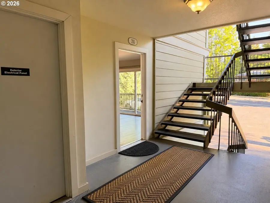 13320 SW Allen Blvd #205, Beaverton, OR 97005 - #3