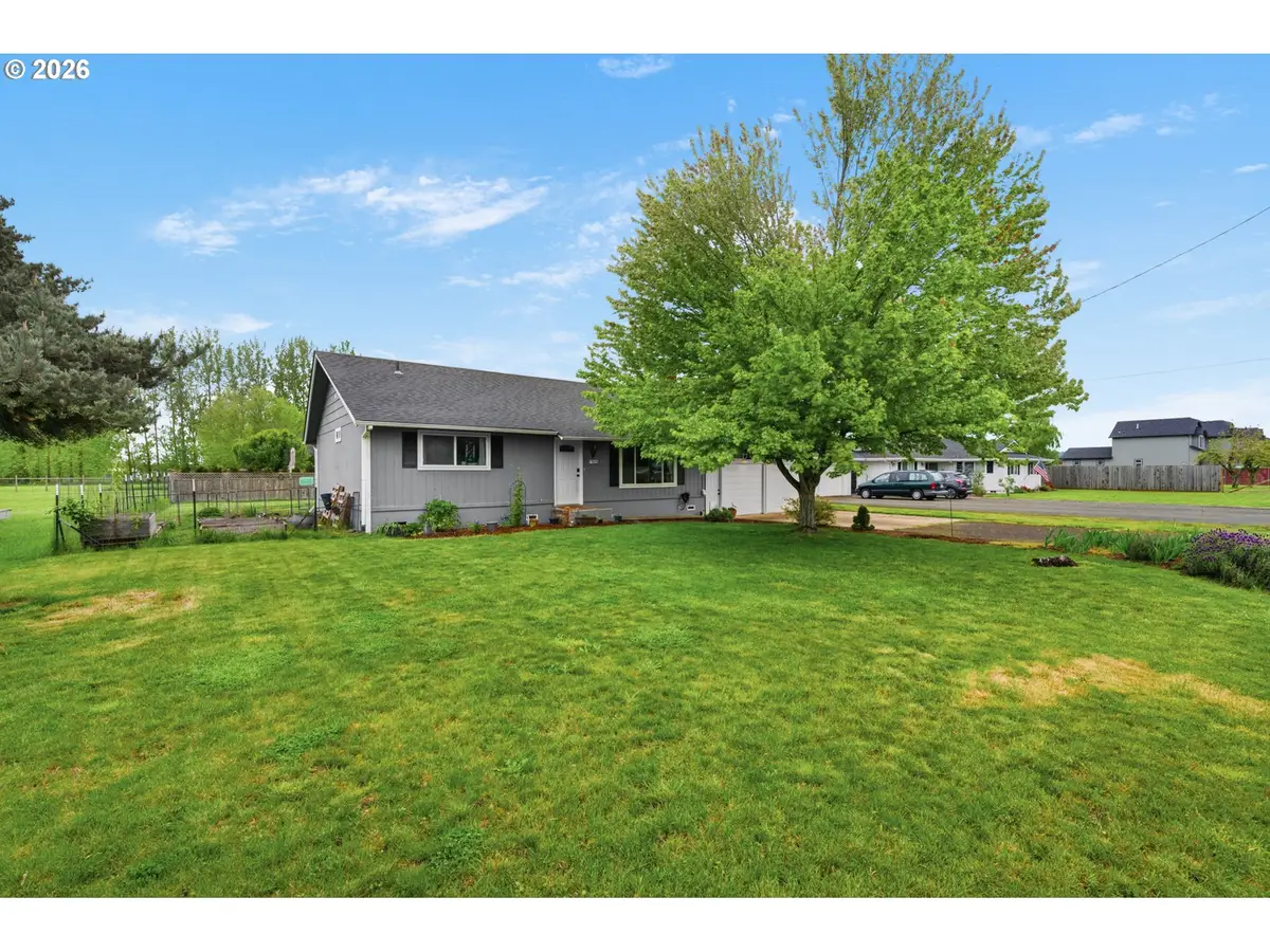 965 Sommerville Loop, Harrisburg, OR 97446 - #1