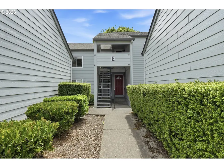 159 SW Florence Ave #E26, Gresham, OR 97080 - #3