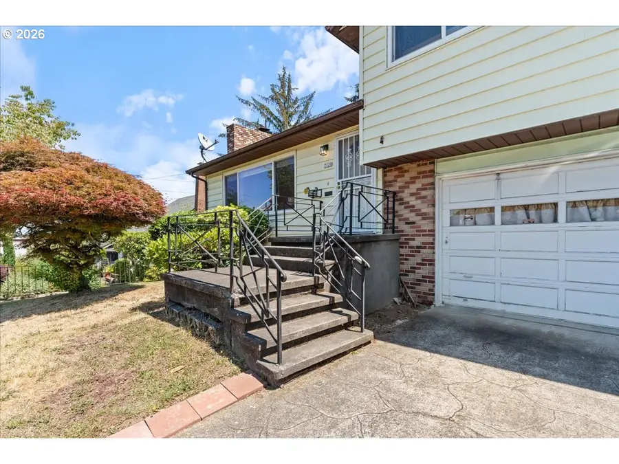 7120 NE 22nd Ave, Portland, OR 97211 - #2