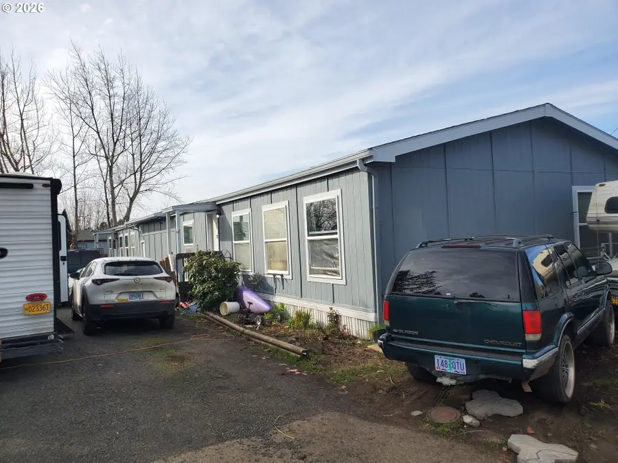 2154 Marion St, Albany, OR 97322 - #2