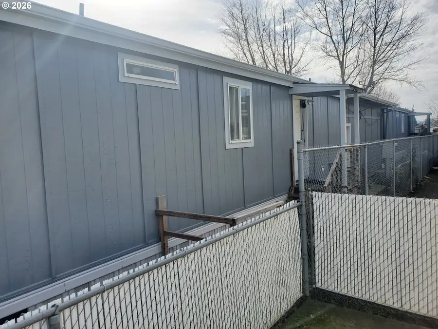 2154 Marion St, Albany, OR 97322 - #3