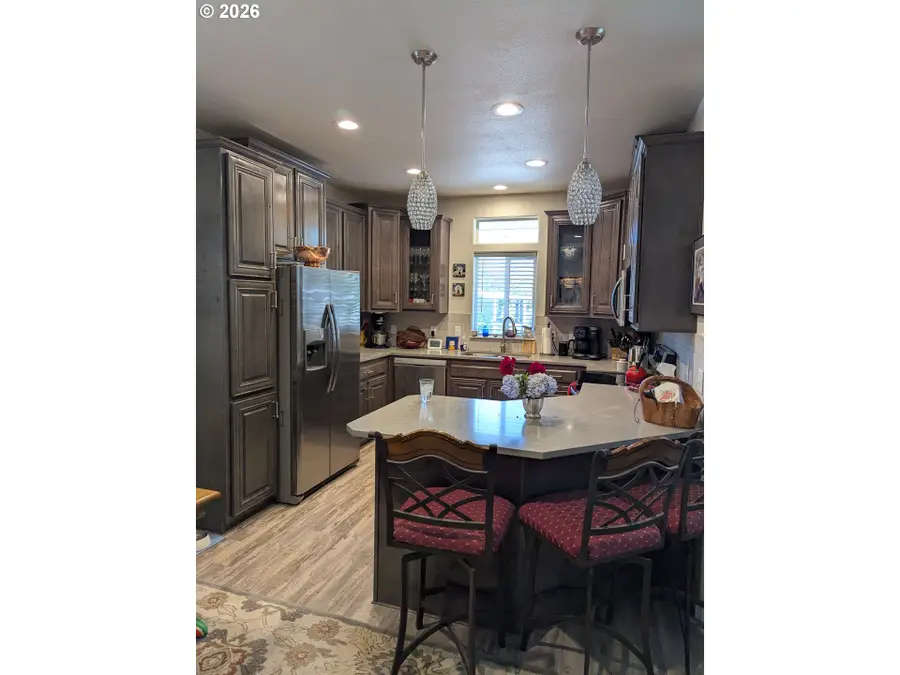 1800 Lakewood Ct #63, Eugene, OR 97402 - #3