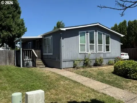 550 Lochaven Ave, Springfield, OR 97477 - #1