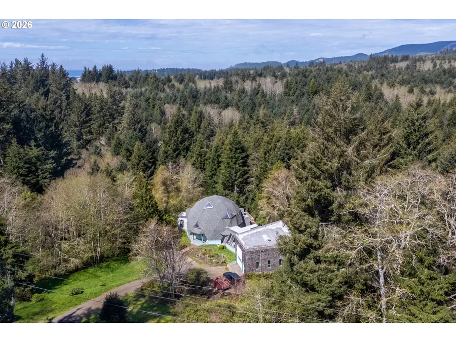 2500 Whiskey Creek Rd, Tillamook, OR 97141 - #3