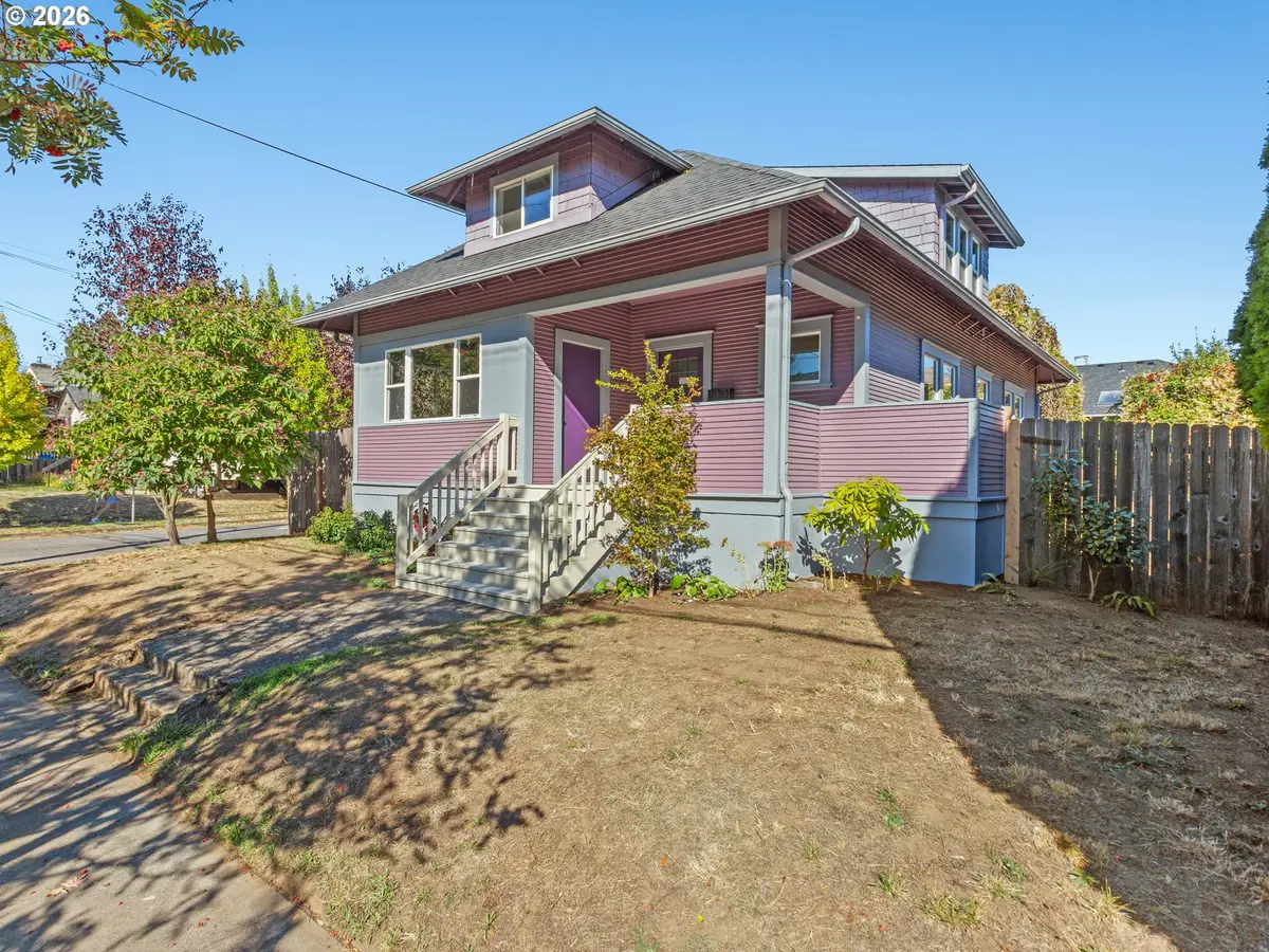 2433 N Emerson St, Portland, OR 97217 - #1