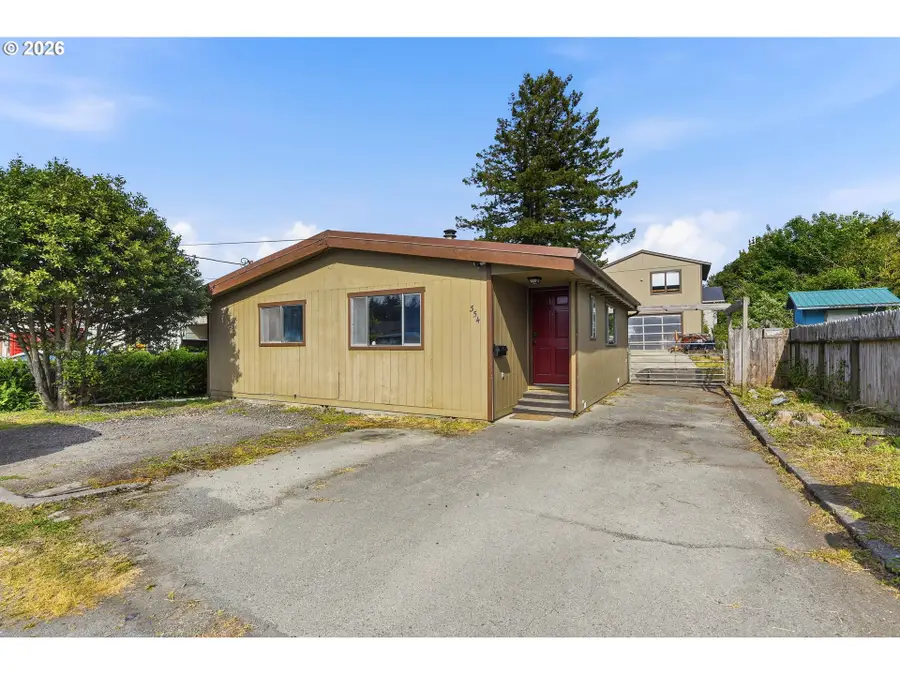 354 S 9th Ct, Coos Bay, OR 97420 - #2