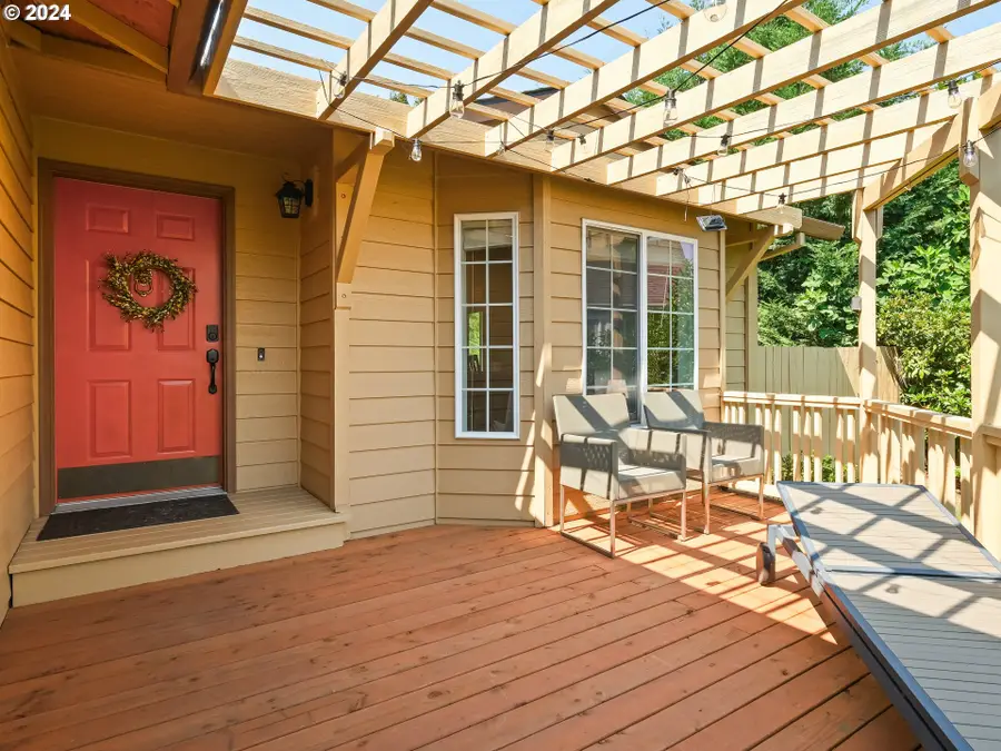 8575 SW John Ct, Portland, OR 97223 - #3