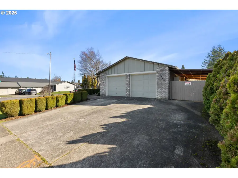 1480 NE Kane Dr, Gresham, OR 97030 - #3