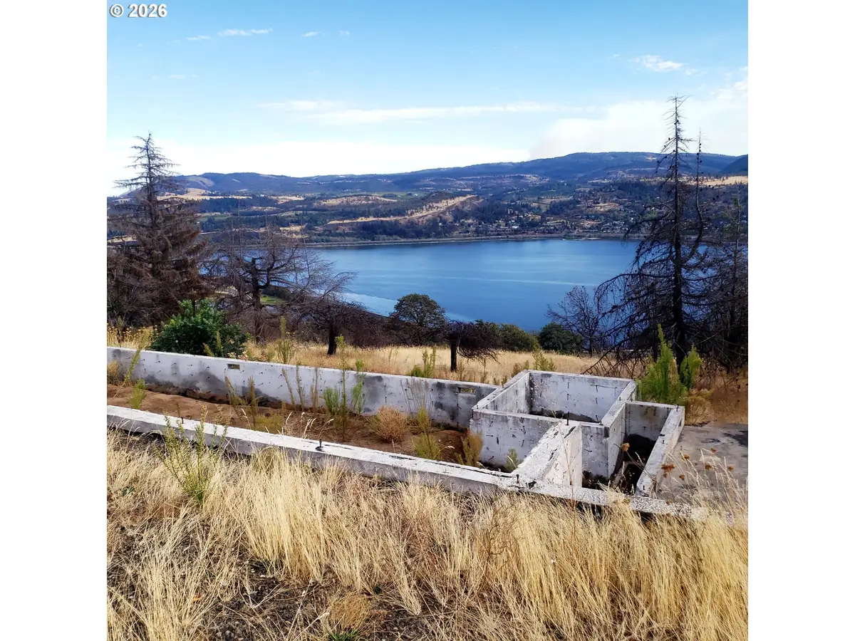 87 Courtney Rd, Bingen, WA 98672 - #1