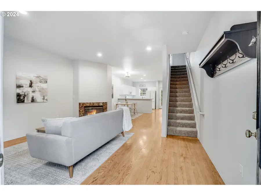 6148 S Virginia Ave, Portland, OR 97239 - Image #2