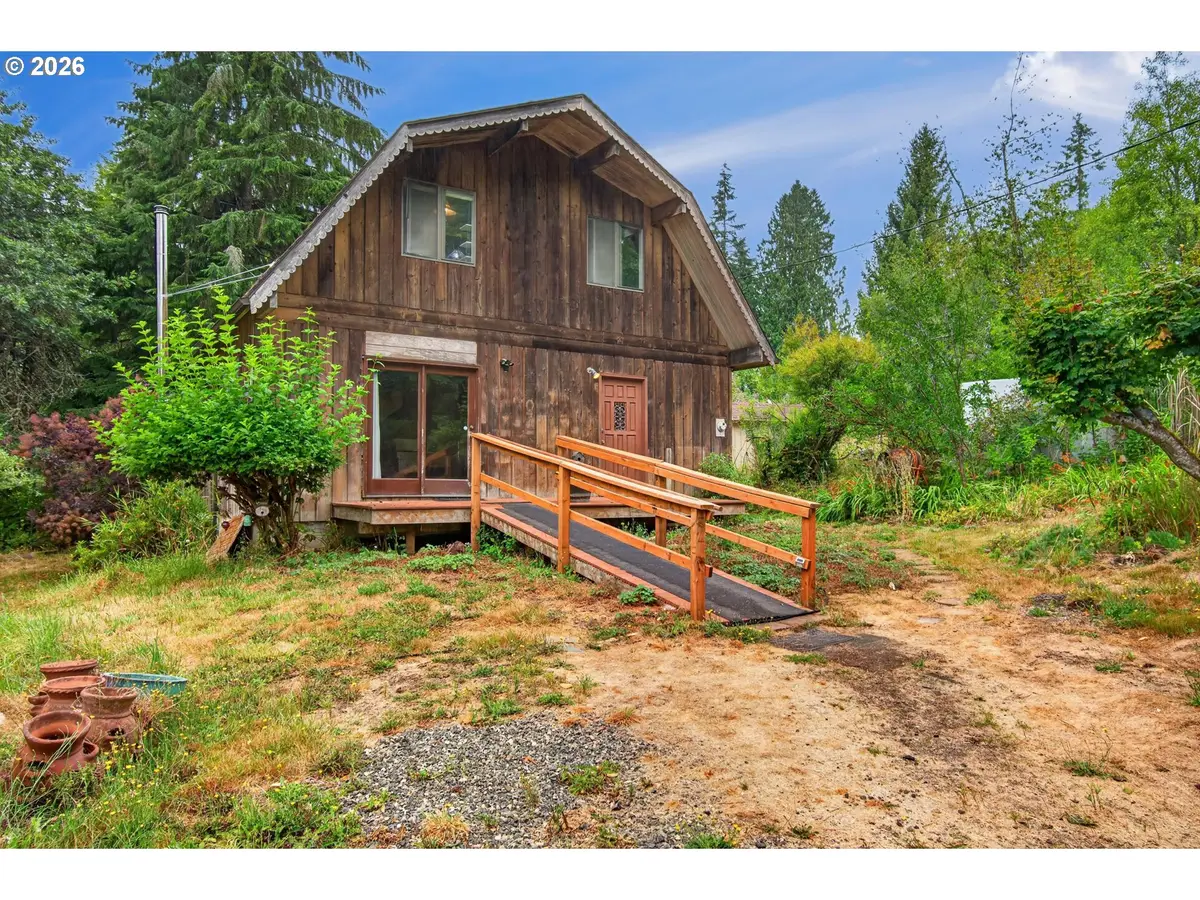 29374 Ferncrest Dr, Rainier, OR 97048 - #1