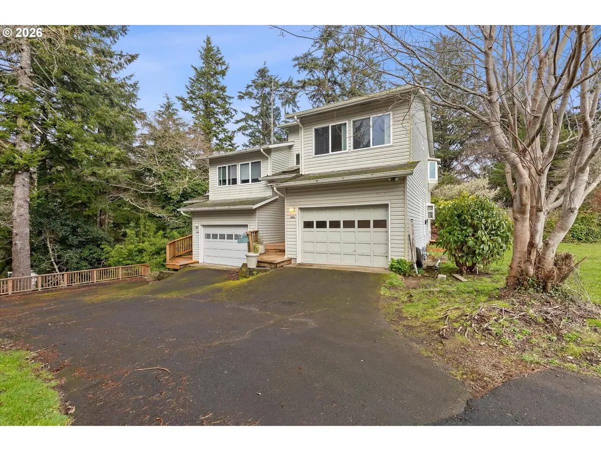 1945 NE 7th Dr, Lincoln City, OR 97367 - #1