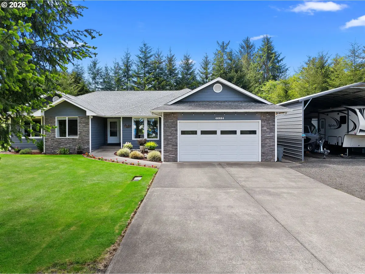 42224 Tiffany Ln, Astoria, OR 97103 - #1