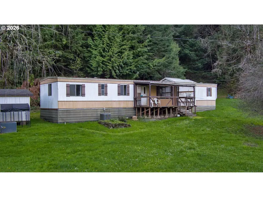 51298 Myrtle Creek Rd, Myrtle Point, OR 97458 - #2