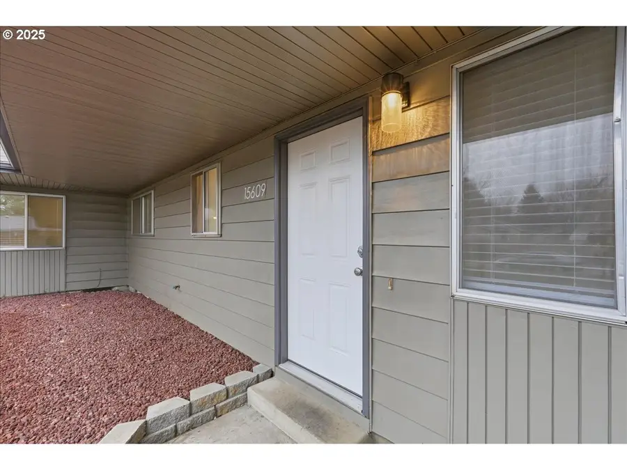 15607 SE 1st St, Vancouver, WA 98684 - Image #3
