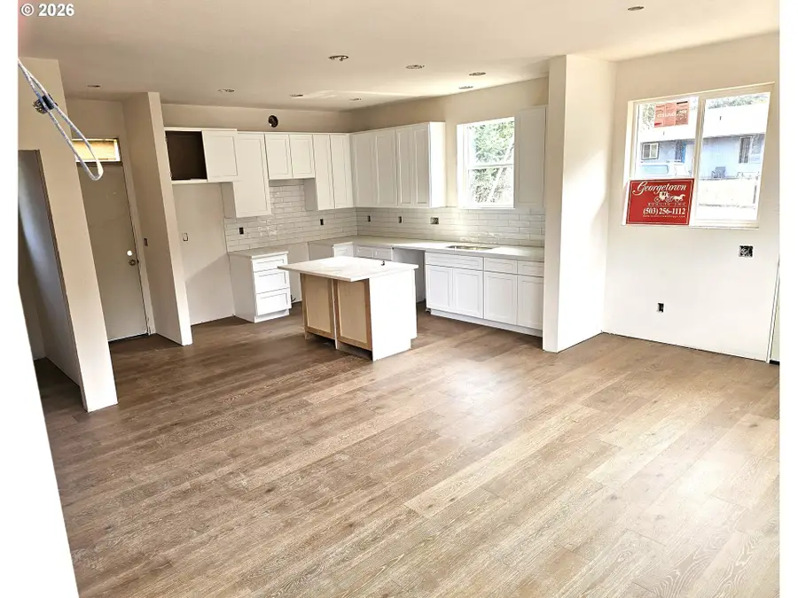 2771 SE 101st Ave, Portland, OR 97266 - #3