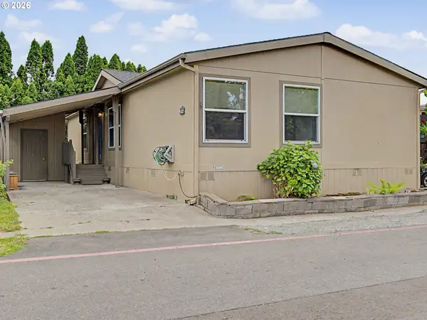 20140 NE Sandy Blvd #96, Fairview, OR 97024