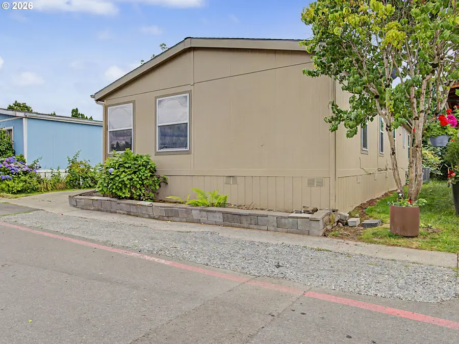 20140 NE Sandy Blvd #96, Fairview, OR 97024 - #2