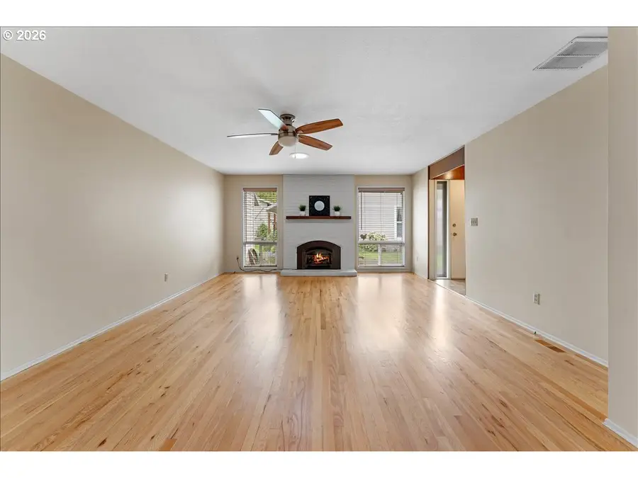 4880 SW Wembley Pl, Beaverton, OR 97005 - #3