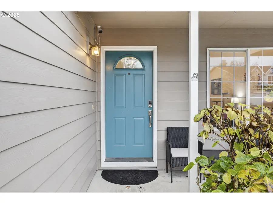 58939 Alexandra Ln, Saint Helens, OR 97051 - Image #2