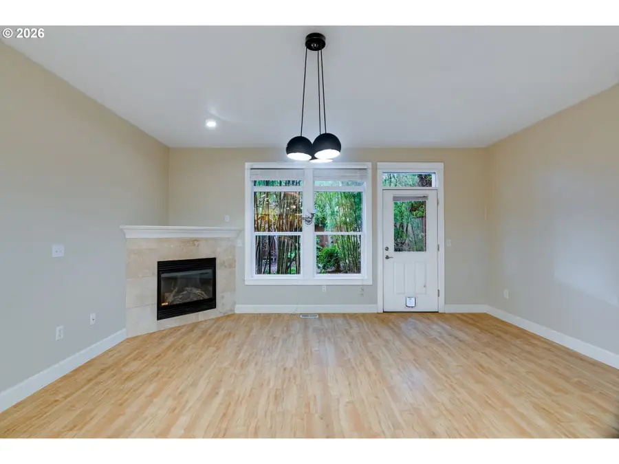 2257 SE 76th Ave, Portland, OR 97215 - Image #3