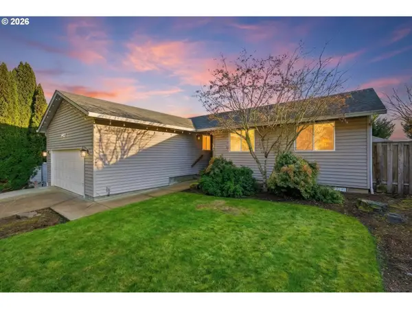 7611 NE 67th St, Vancouver, WA 98662