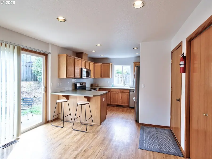 23041 SW Schamburg Dr, Sherwood, OR 97140 - #3