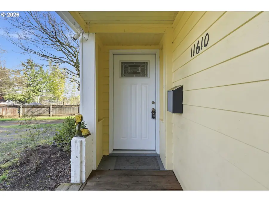 11610 NE Fremont Ct, Portland, OR 97220 - #2