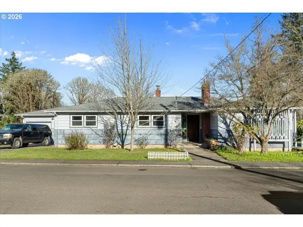 760 SE Birch St, SweetHome, OR 97386