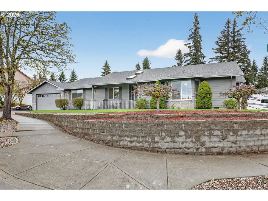 11413 Pennys Way, Oregon City, OR 97045 - #2