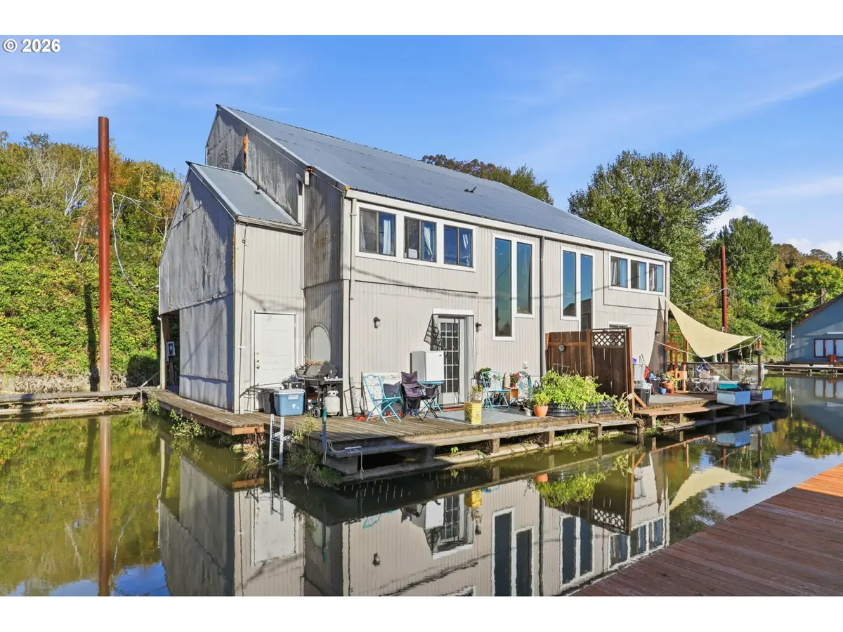 5 W Mill St #B13,B14, Ridgefield, WA 98642 - #1