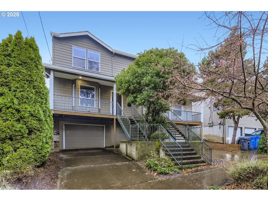 1928 SE Sherrett St, Portland, OR 97202 - Image #2