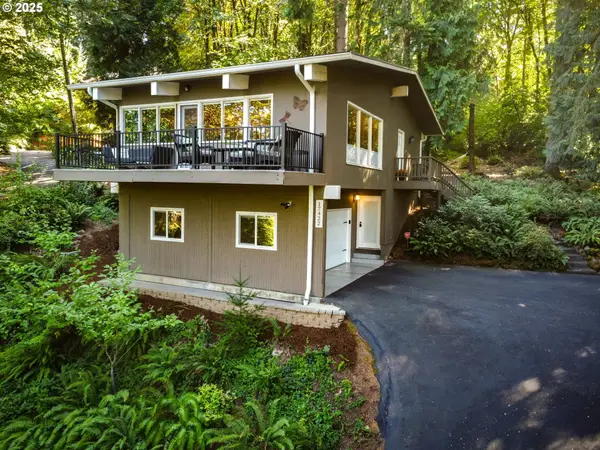 17422 Blue Heron Rd, LakeOswego, OR 97034