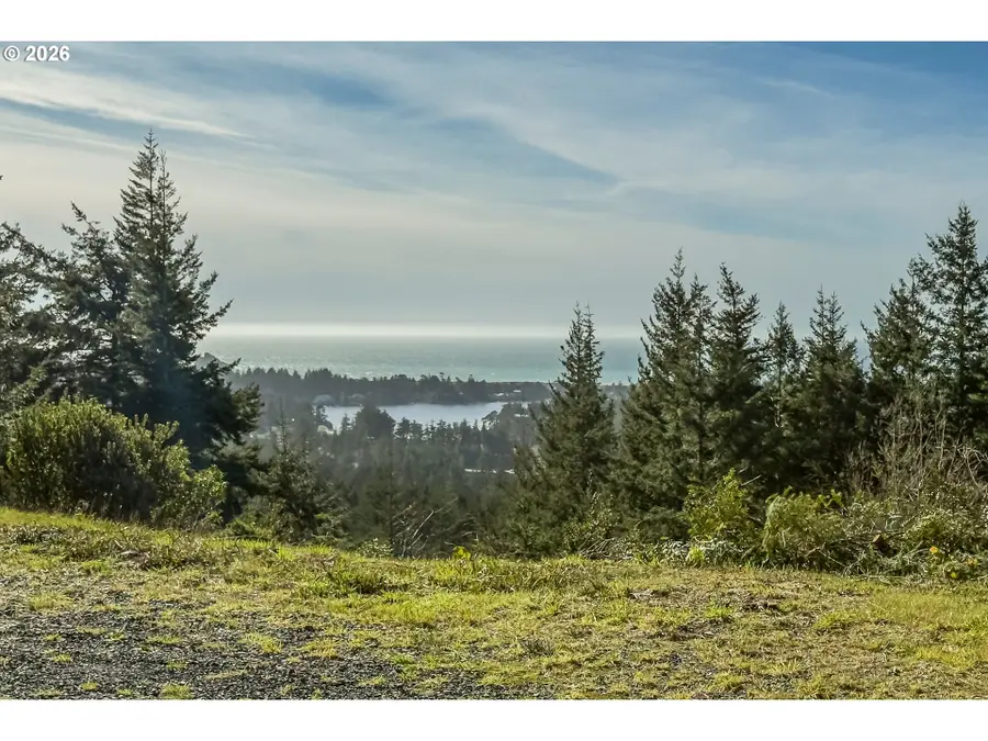 42365 Hensley Hill Rd, Port Orford, OR 97465 - #2