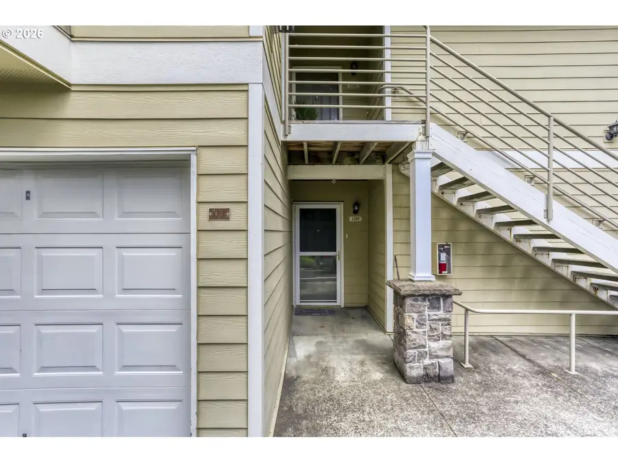 15062 NW Central Dr #1209, Portland, OR 97229 - #2