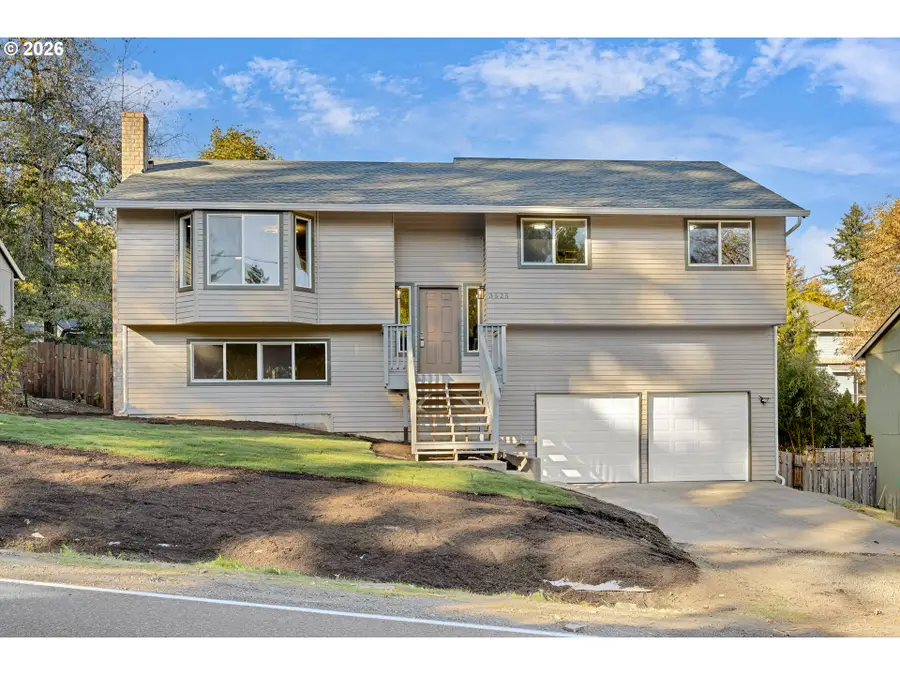 3525 SW Pomona St, Portland, OR 97219 - #2