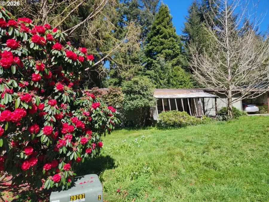 140 Woodglen St, Port Orford, OR 97465 - #2
