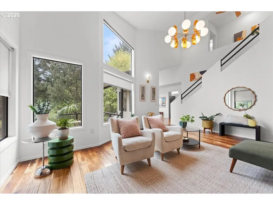 7720 SW Ruby Ter, Portland, OR 97219 - #3