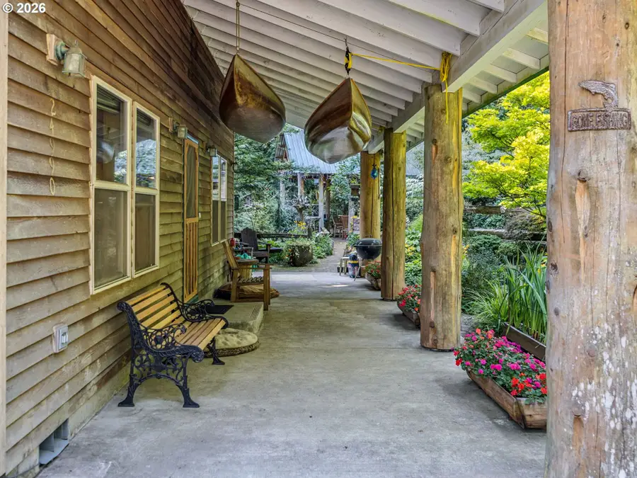 24990 E Tillicum St, Welches, OR 97067 - #3